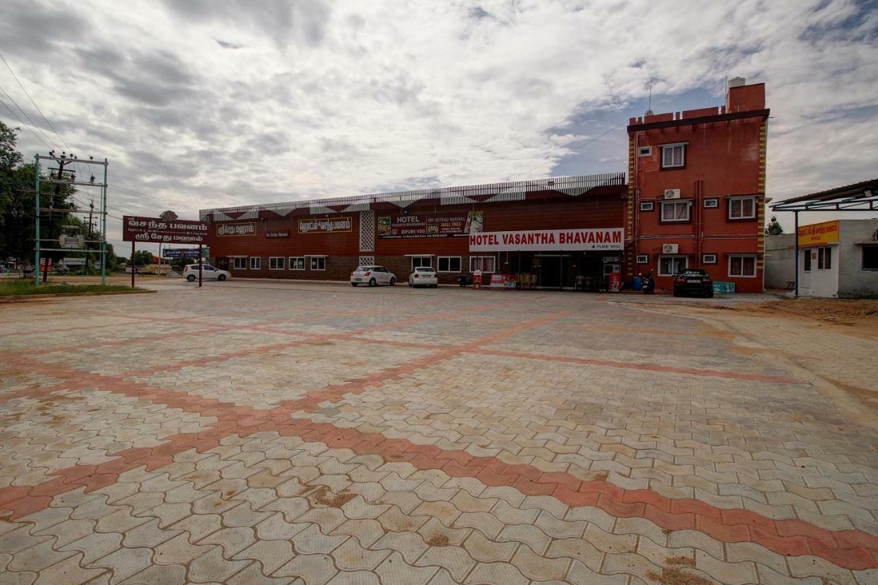Oyo 42678 Hotel Vasantha Bhavanam Saver Coimbatore Exterior foto