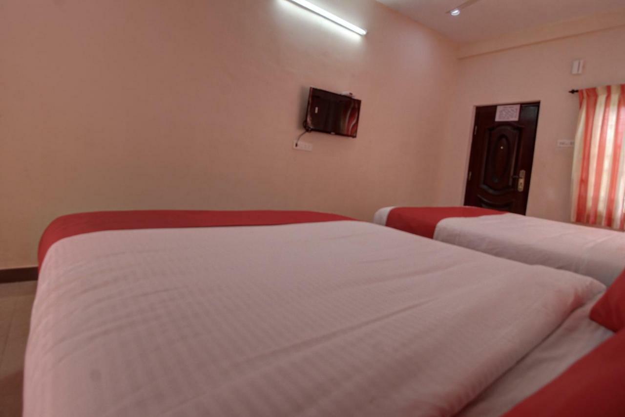 Oyo 42678 Hotel Vasantha Bhavanam Saver Coimbatore Exterior foto